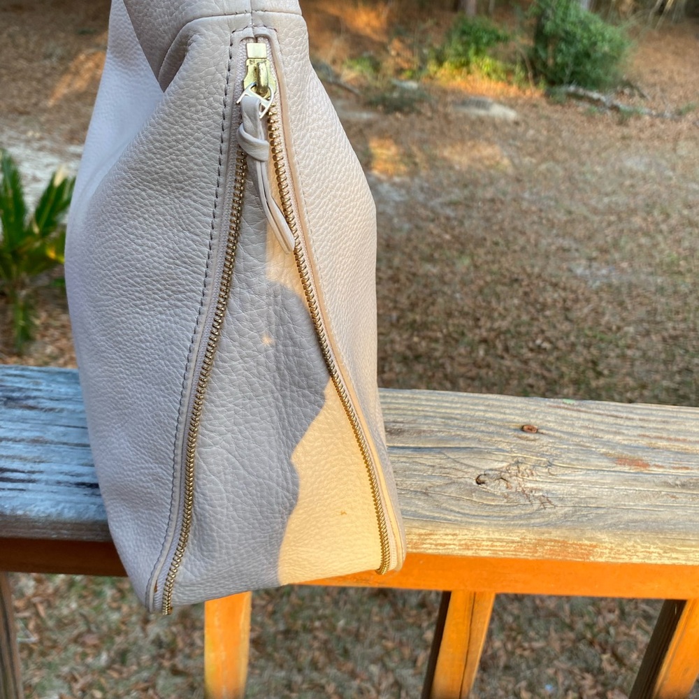 Tory Burch Ivy Pebble Leather Hobo - Picture 4 of 12